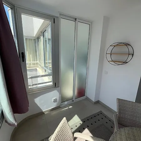 Service Lazaro - Aguamarina 65 Apartment