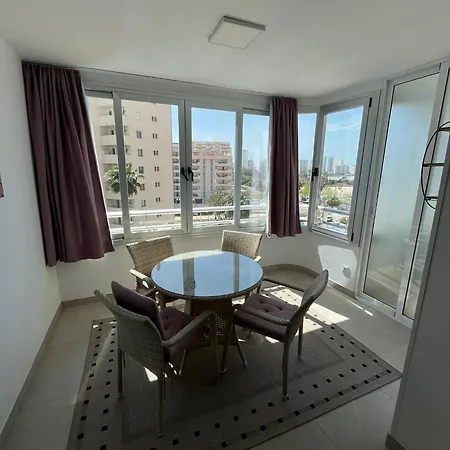 Service Lazaro - Aguamarina 65 Calp