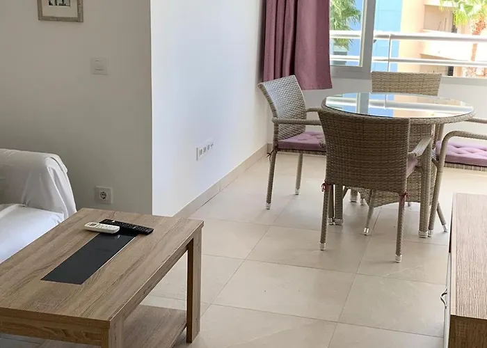 Service Lazaro - Aguamarina 65 Apartmán